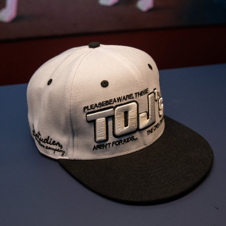 PBA.  WHITE SOZ TWO-TONE SNAPBACK